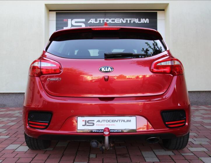 KIA Ceed 9