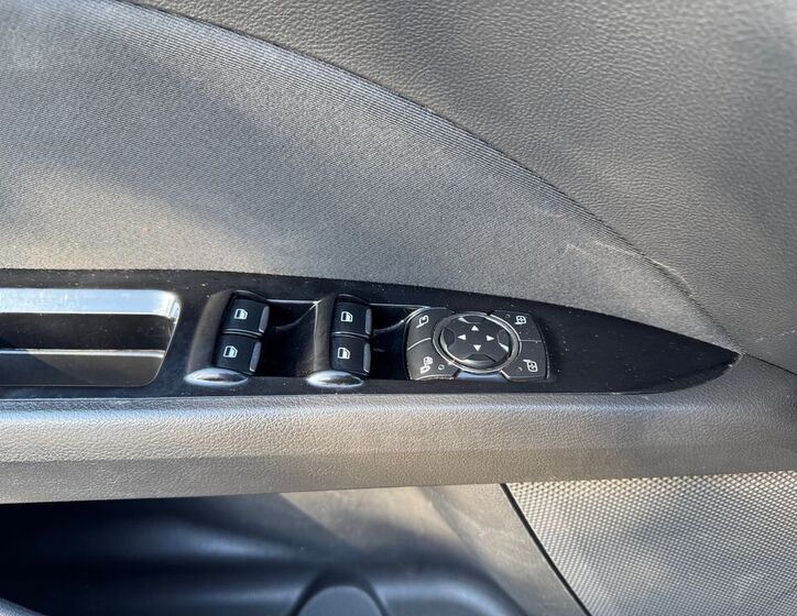 Ford Mondeo 17