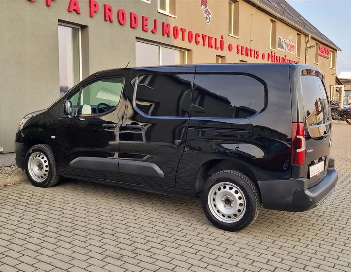 Opel Combo 7