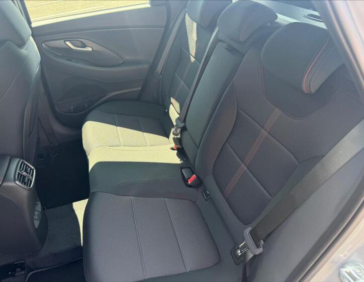 Hyundai i30 11