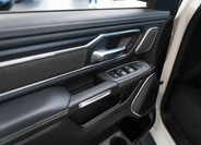 Dodge RAM 16