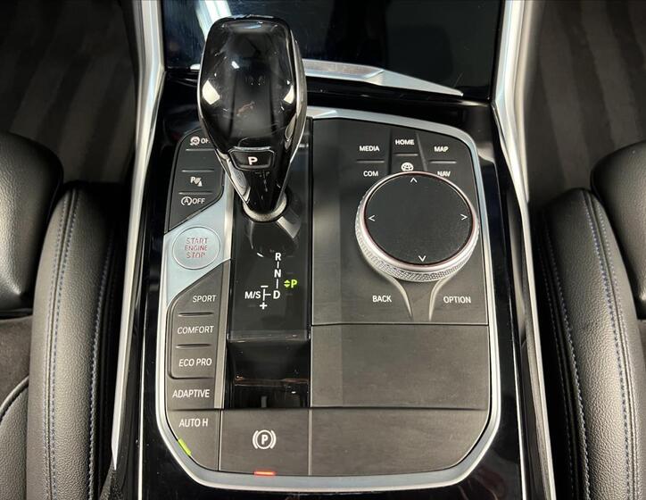 BMW Řada 3 22