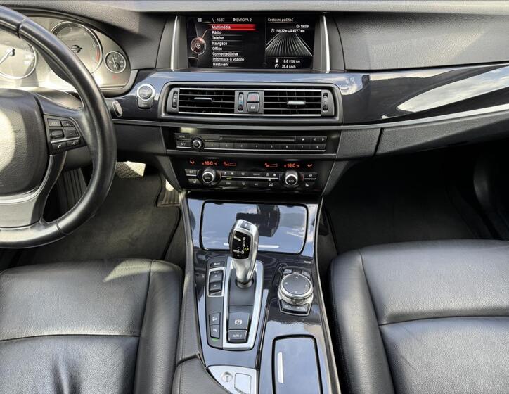BMW Řada 5 15
