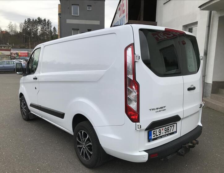 Ford Transit Custom 7