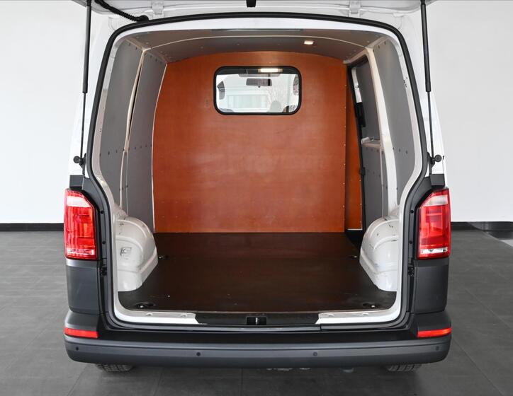 Volkswagen Transporter 6