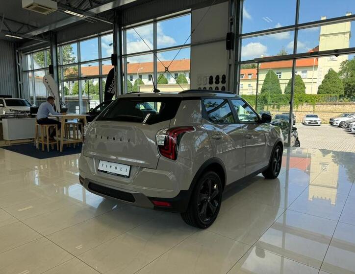 SsangYong Tivoli 7