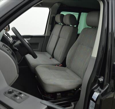 Volkswagen Transporter 22