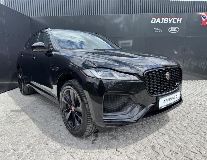 Jaguar F-Pace 3
