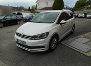 Volkswagen Touran 1