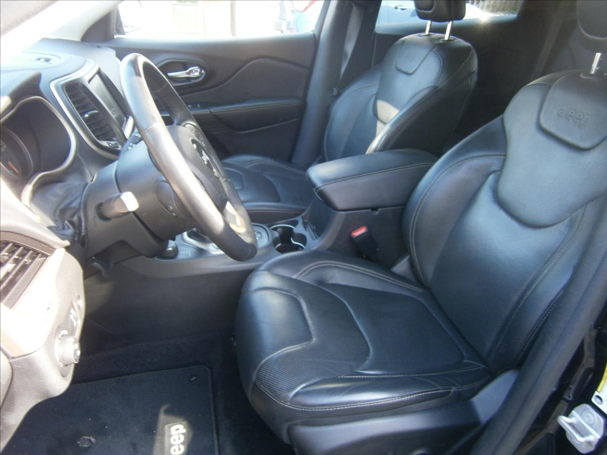 Jeep Cherokee