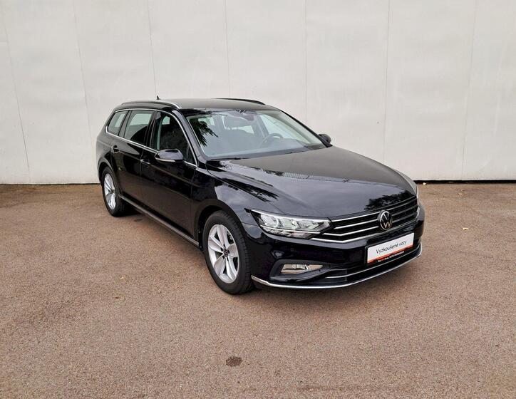 Volkswagen Passat 25