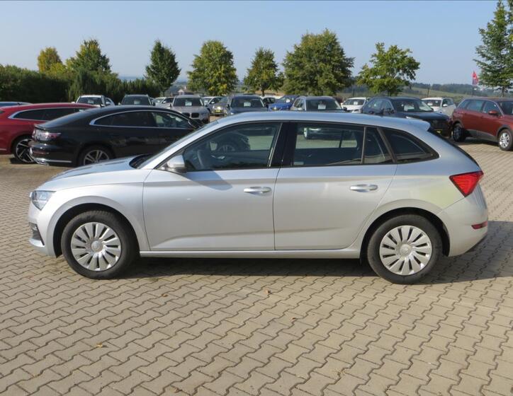 Škoda Scala 4
