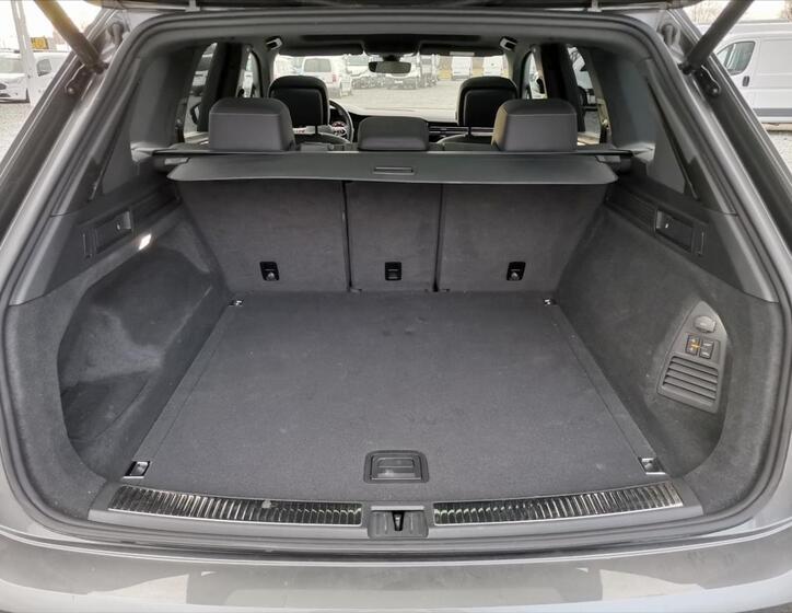 Volkswagen Touareg 37