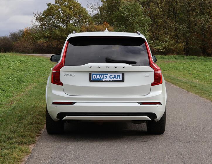 Volvo XC90 6