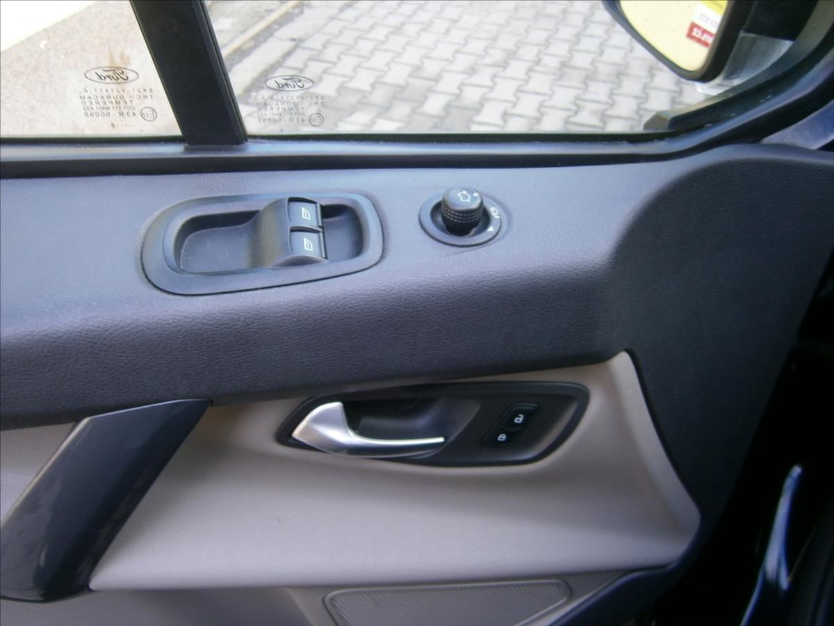 Ford Tourneo Custom