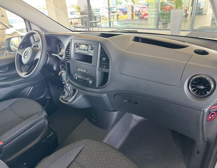 Mercedes-Benz Vito 15