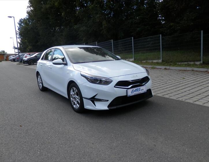 KIA Ceed 4
