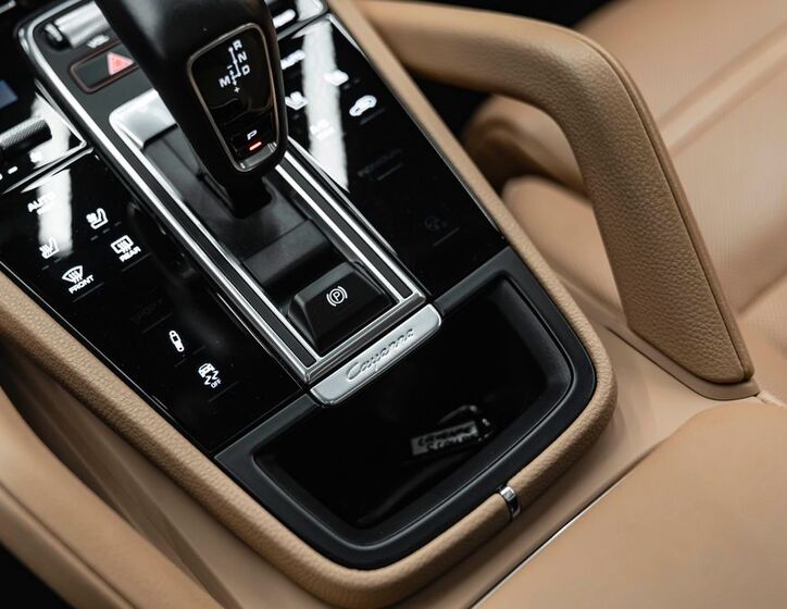 Porsche Cayenne 15