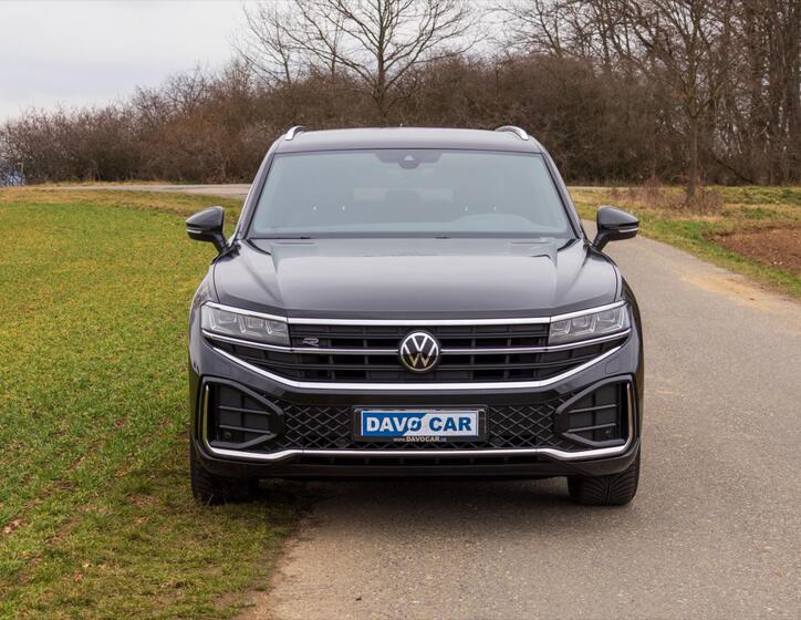 Volkswagen Touareg 2
