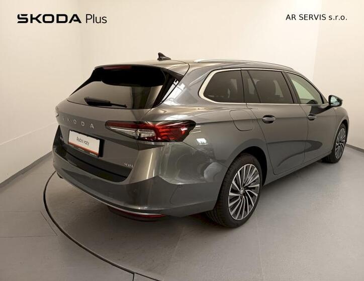 Škoda Superb 2