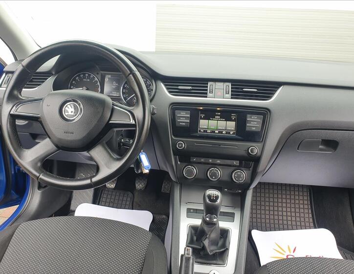 Škoda Octavia 12
