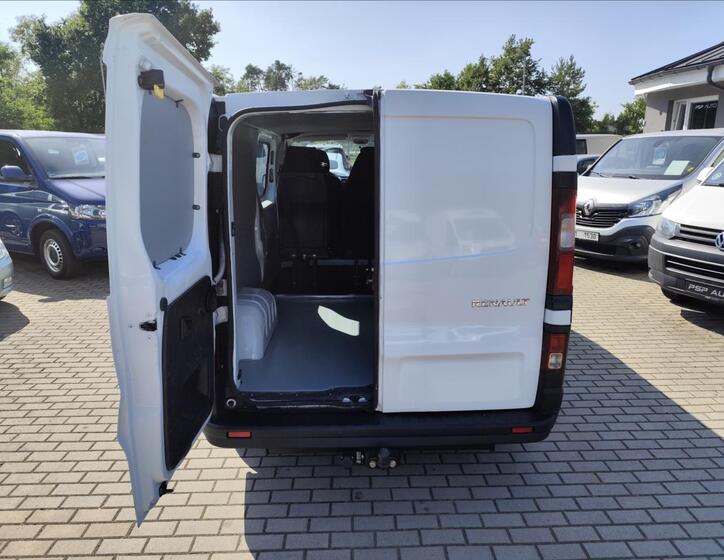 Renault Trafic 30
