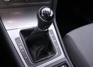 Volkswagen Golf 27