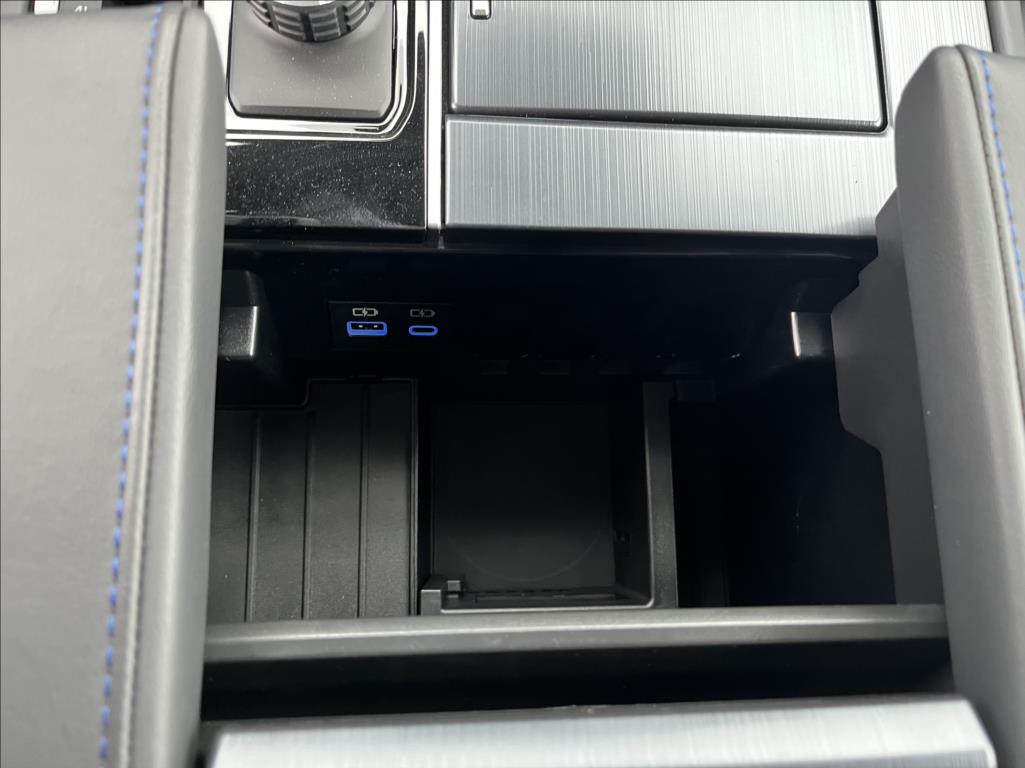 Toyota Sequoia