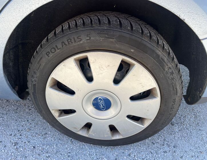 Ford Focus 12