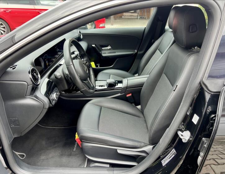 Mercedes-Benz CLA 10