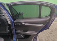 Alfa Romeo Stelvio 32