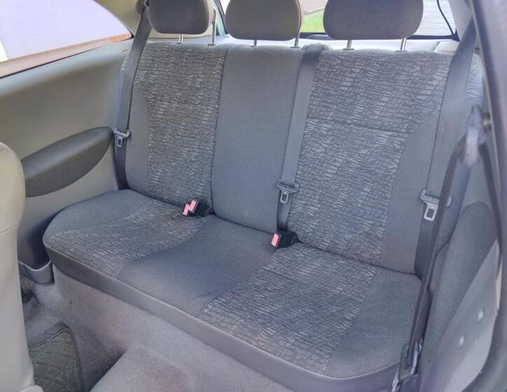 Opel Corsa 12