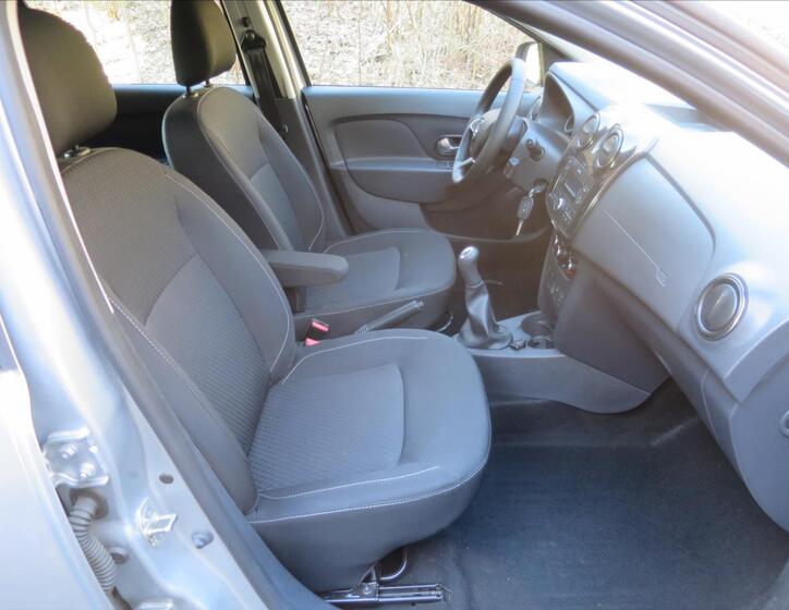 Dacia Sandero 11