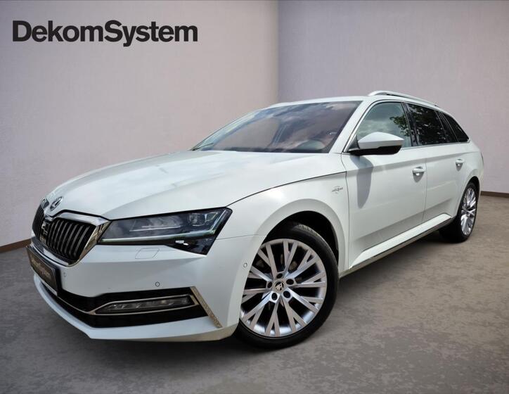 Škoda Superb 1