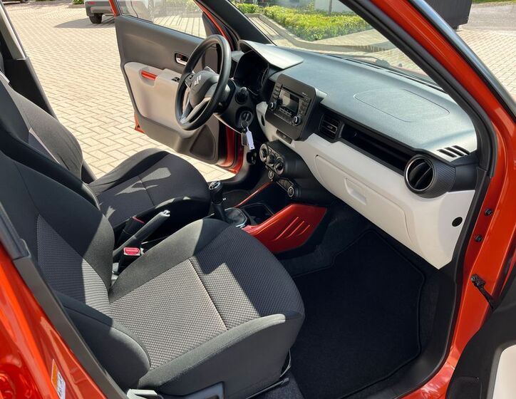 Suzuki Ignis 18