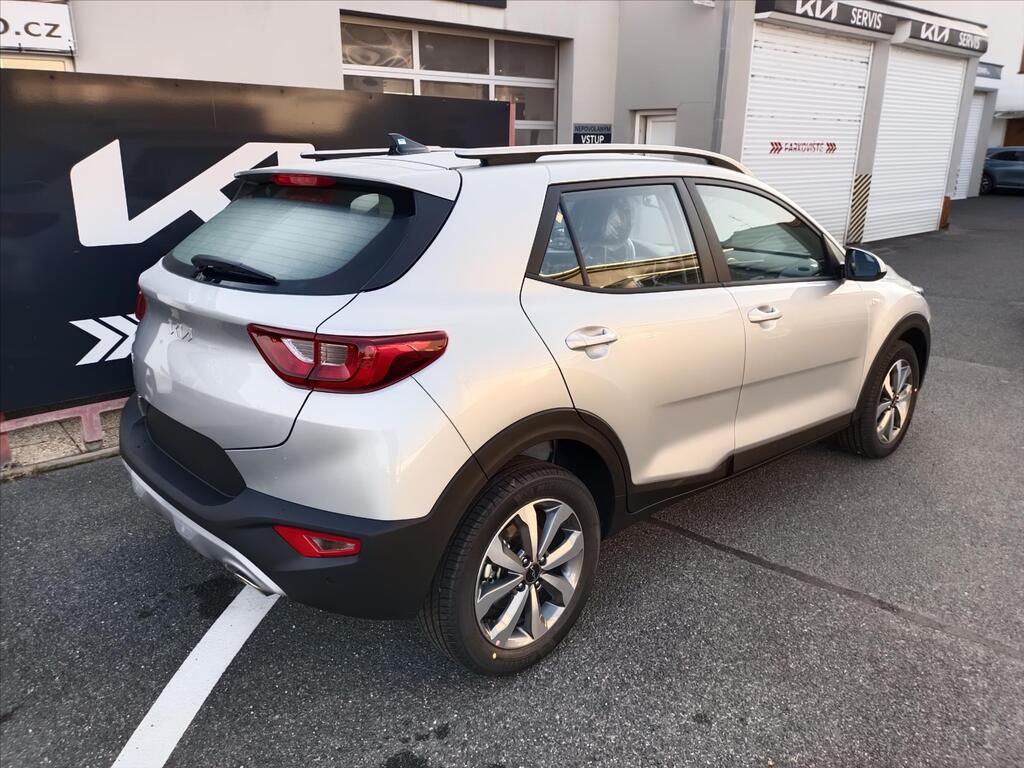 KIA Stonic 4