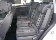 Volkswagen Touran 11