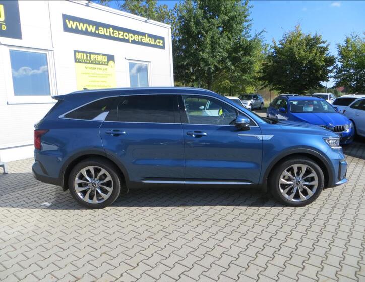 KIA Sorento 10