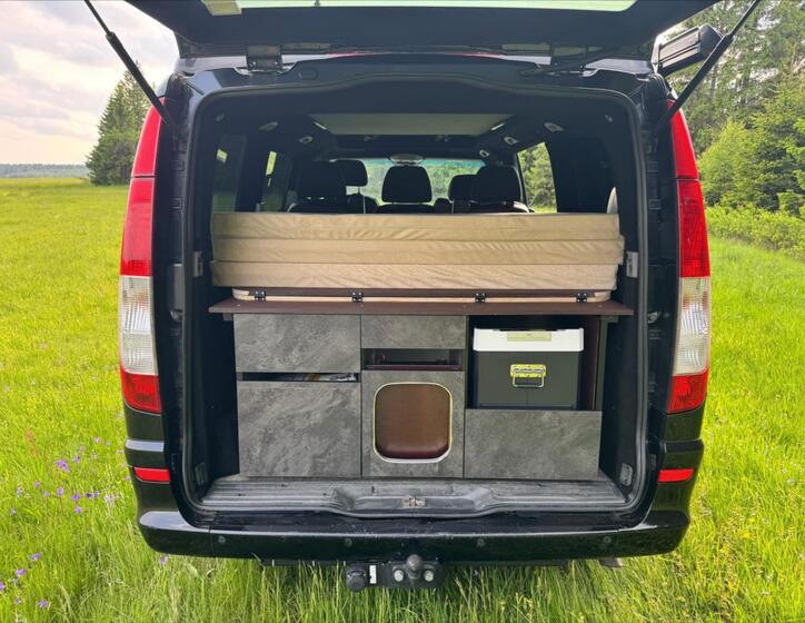 Mercedes-Benz Vito 6