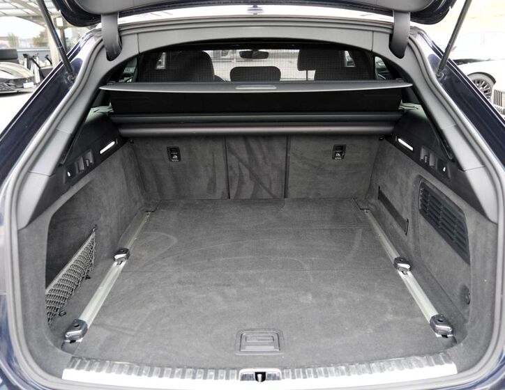 Audi A6 12