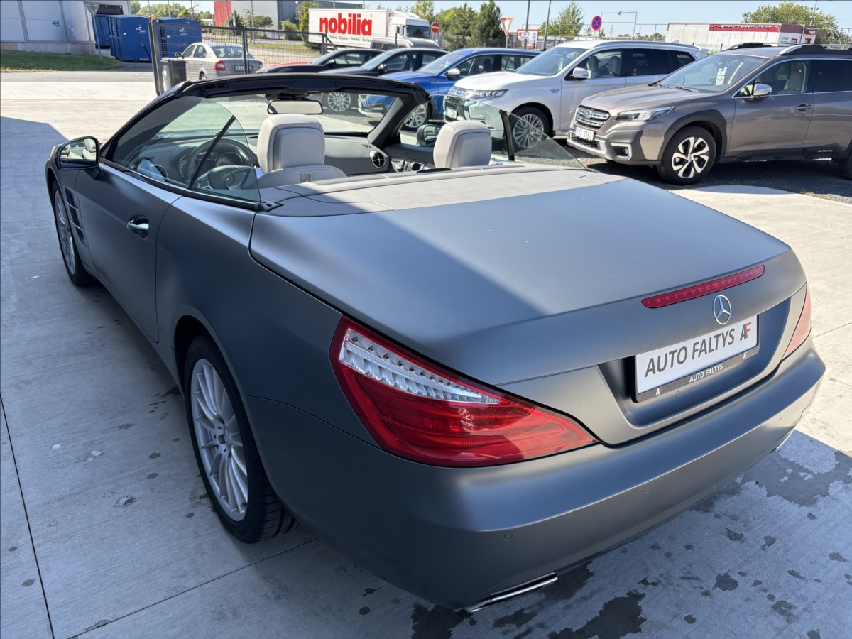 Mercedes-Benz SL