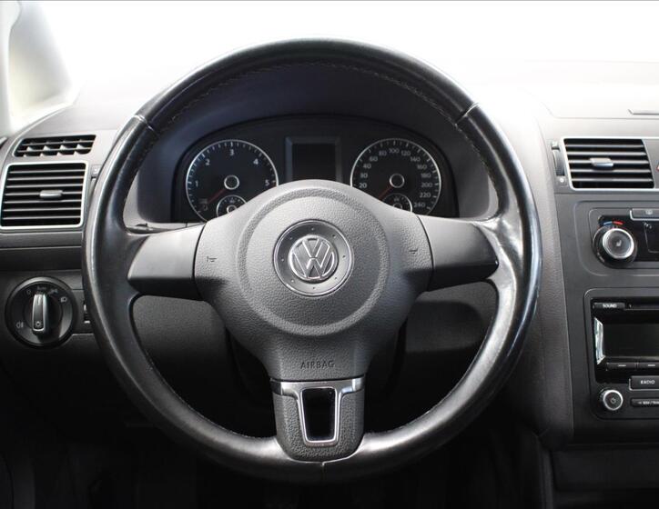Volkswagen Touran 17