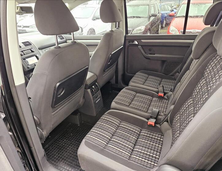 Volkswagen Touran 22