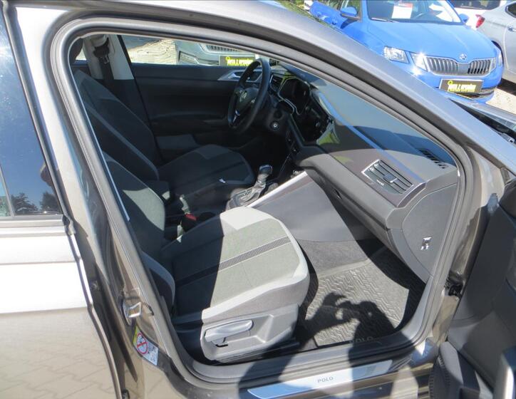 Volkswagen Polo 10