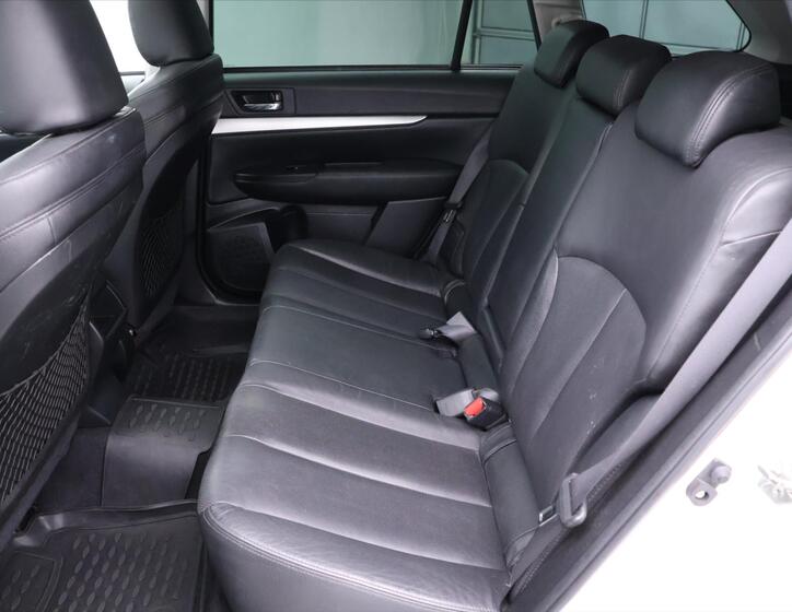 Subaru Outback 14