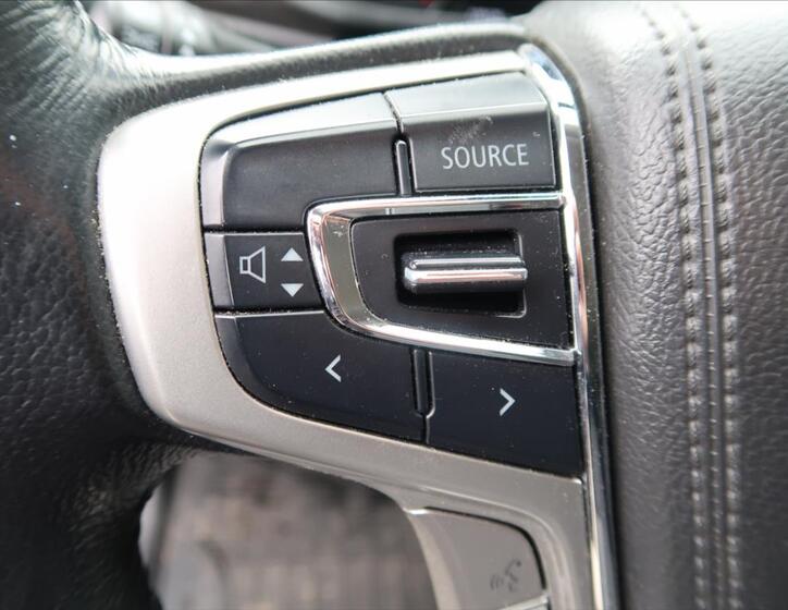 Mitsubishi L200 15