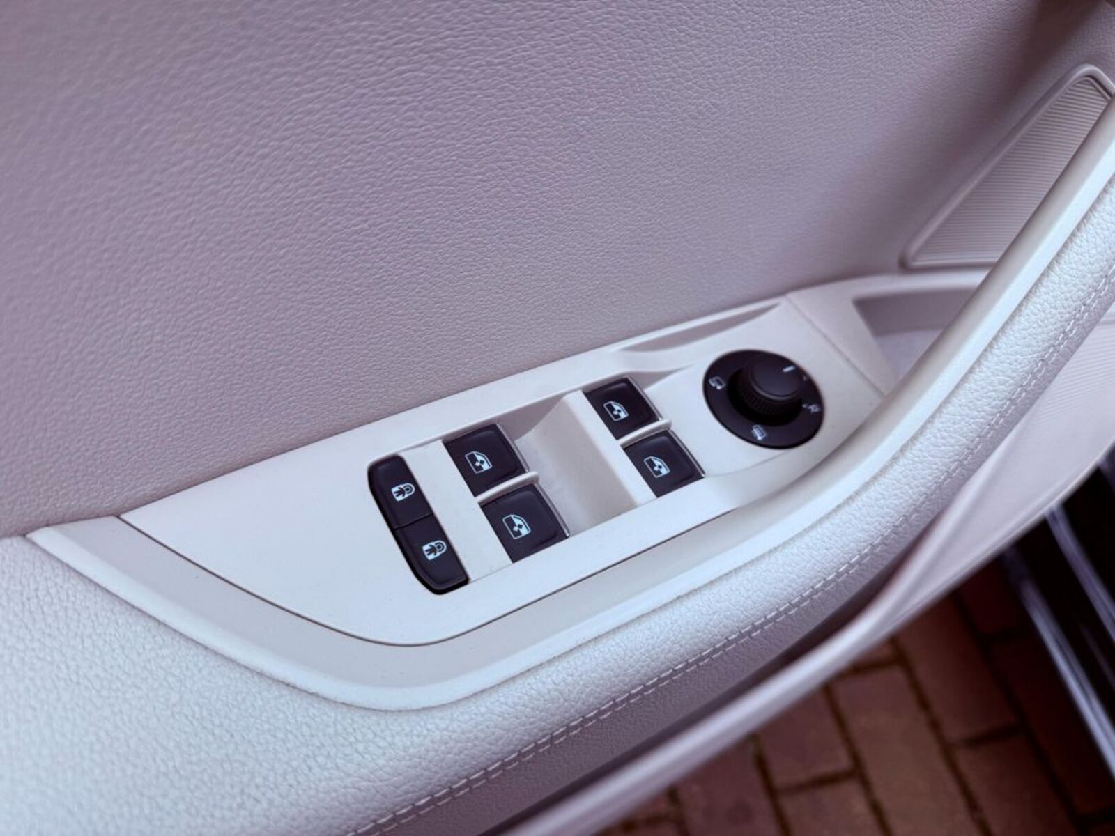 Škoda Superb 15