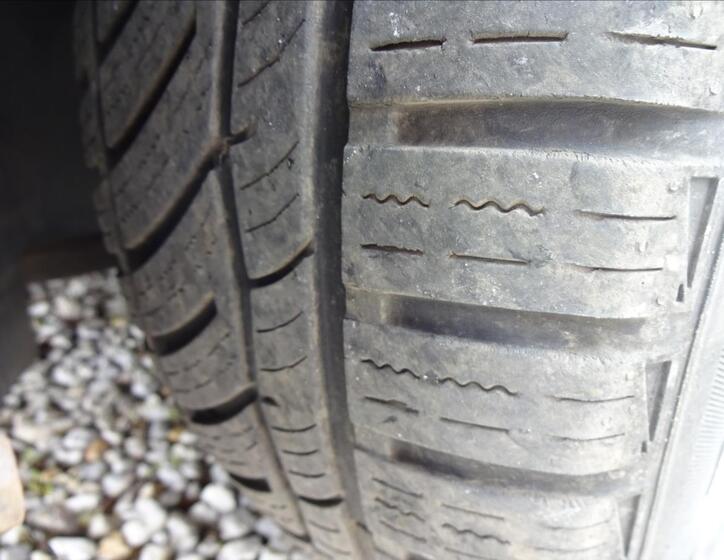 Ford Mondeo 41