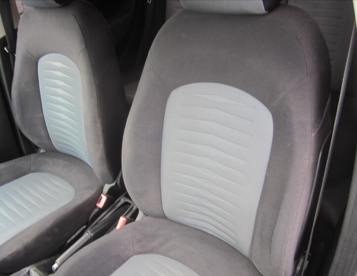 Fiat Grande Punto 12