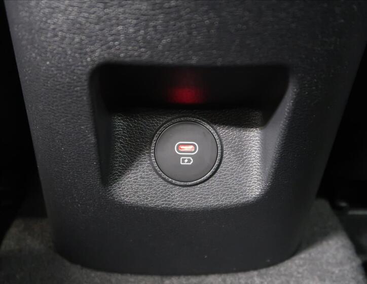 KIA XCeed 33